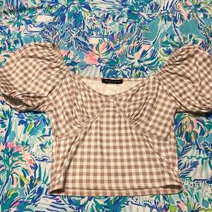 Puff sleeve gingham blouse, size small!! Good condition!!